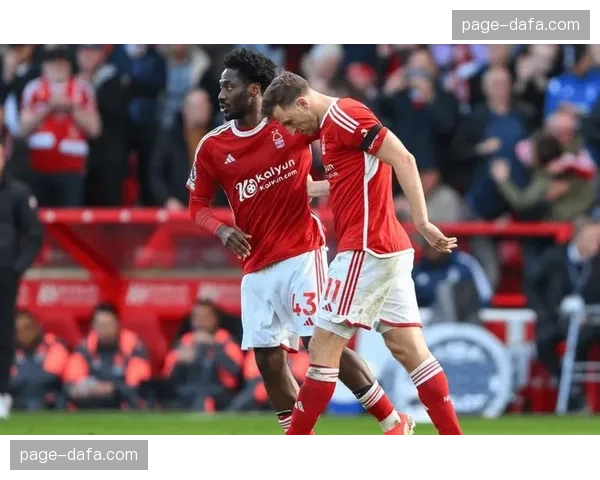 英超战术体系多样性研究详细：从控制足球到高压逼抢不同风格，分析多样战术对联赛整体强势的贡献机制