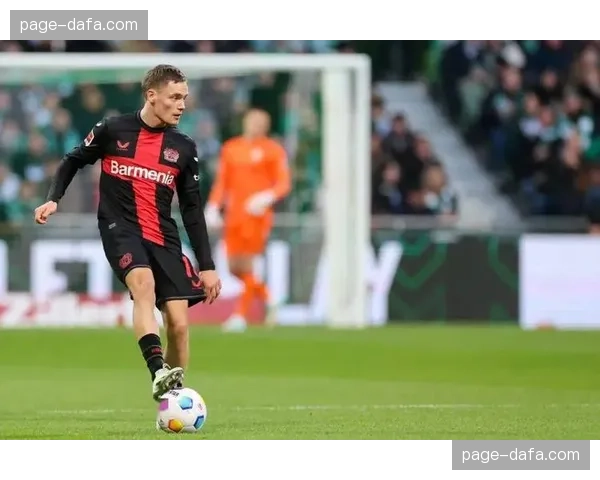 官方:莱比锡红牛与年轻门将布拉斯维奇续约至2029年